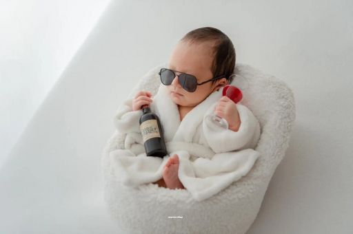 黄山宝宝几个月抬头稳 黄山宝宝几个月抬头稳